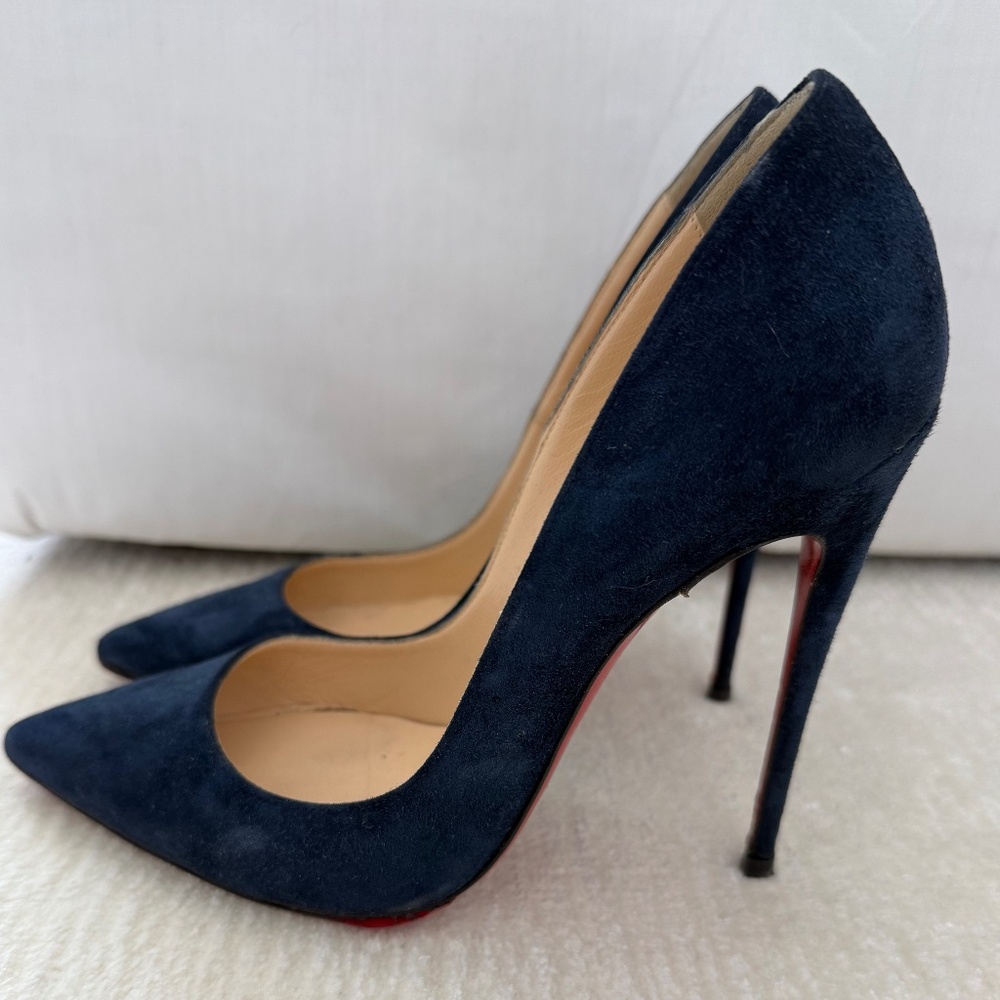 Christian Louboutin So Kate Heel in Navy Suede